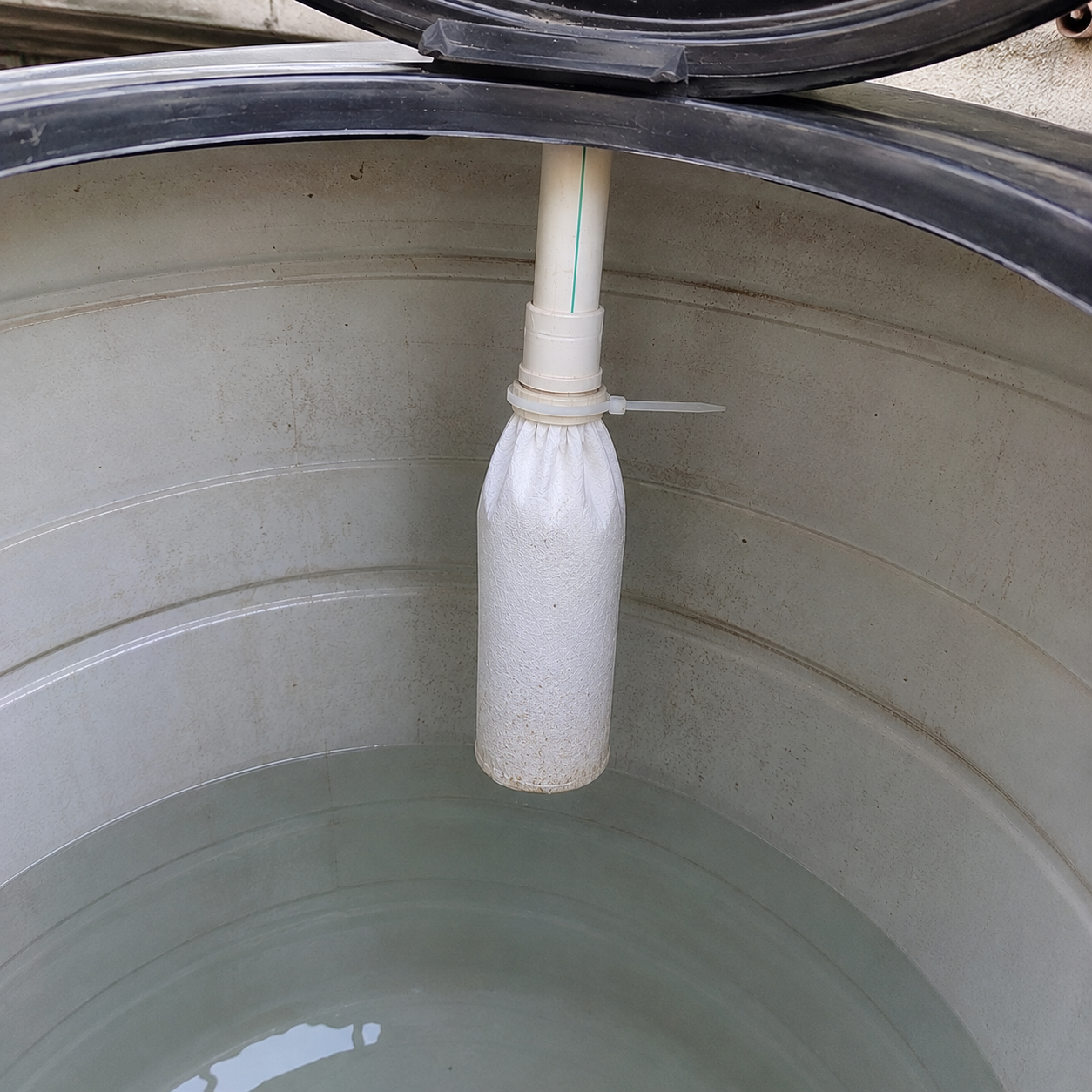 Rinsing and reusing the filter bag
